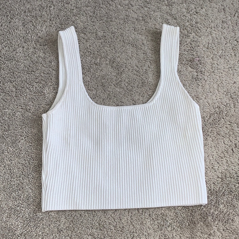 🤍 white princess polly crop top tank top